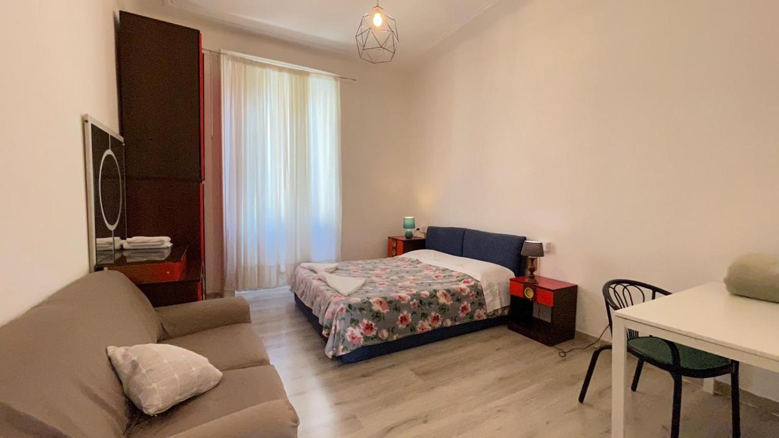 Room In The City Center - Stanza In Centro Citta Milano Eksteriør bilde