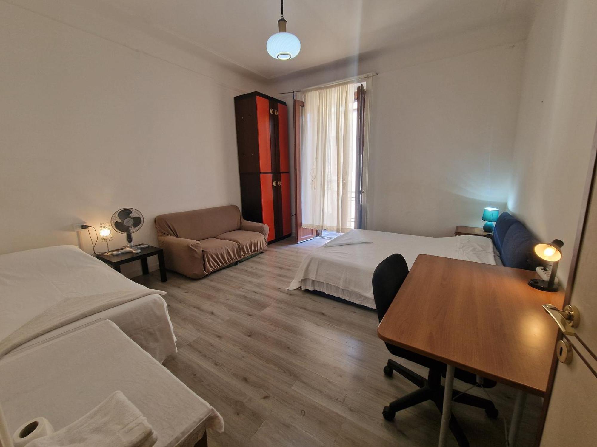 Room In The City Center - Stanza In Centro Citta Milano Eksteriør bilde